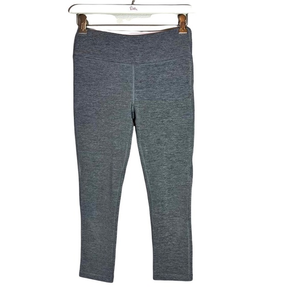 Marika Gray Grey Yoga Fitness Athletic Legging Capri Tights Size Small - Picture 1 of 16
